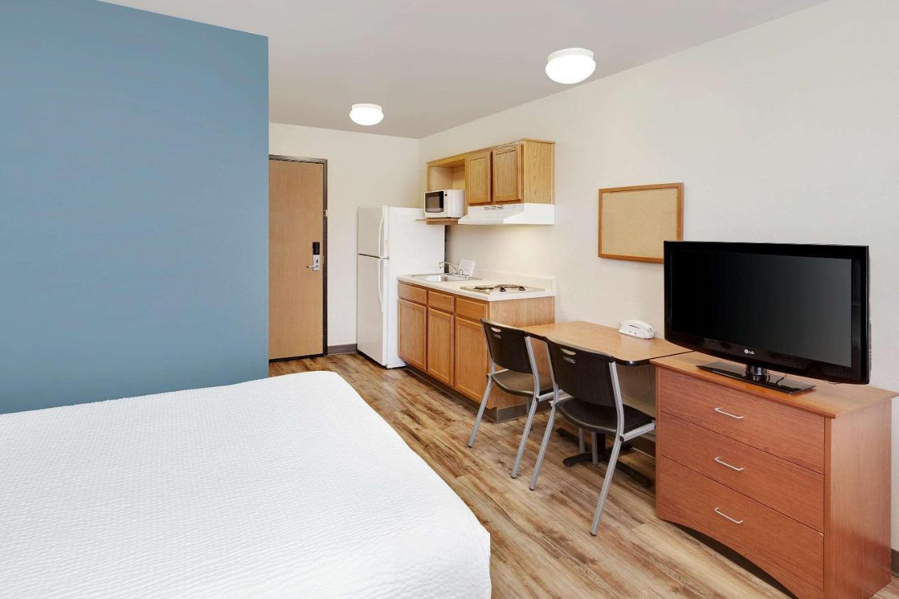 Woodspring Suites Council Bluffs Exterior foto